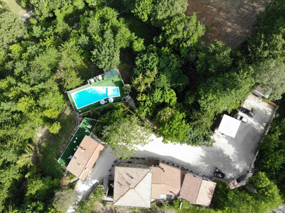 アッシジ Agriturismo Il Nocetoヴィラ エクステリア 写真