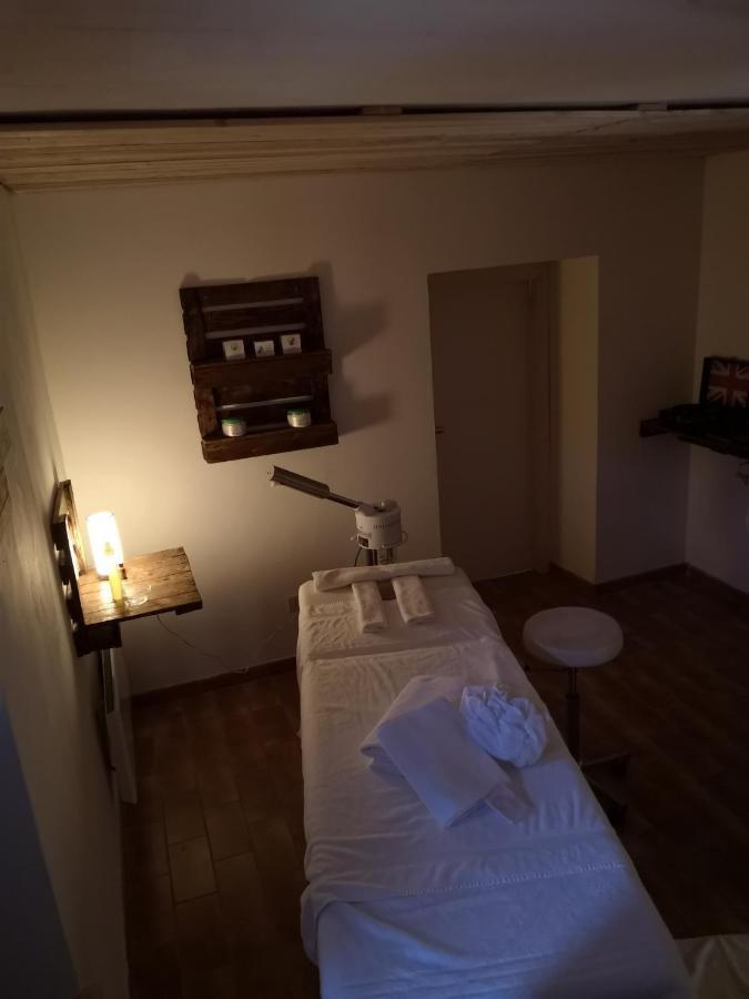 アッシジ Agriturismo Il Nocetoヴィラ エクステリア 写真